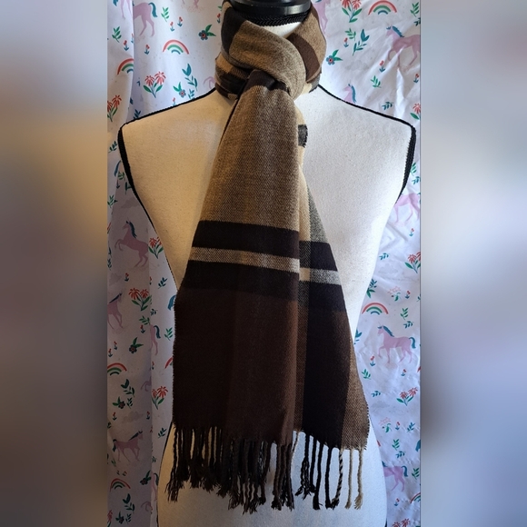 Vintage Burberry Brown & Tan Nova Plaid Cashmere Casual Prep Neutral Scarf Wrap - Picture 1 of 7
